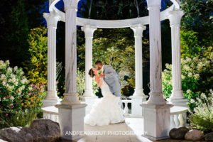 Effortless wedding planning at The Waterfall in Delaware